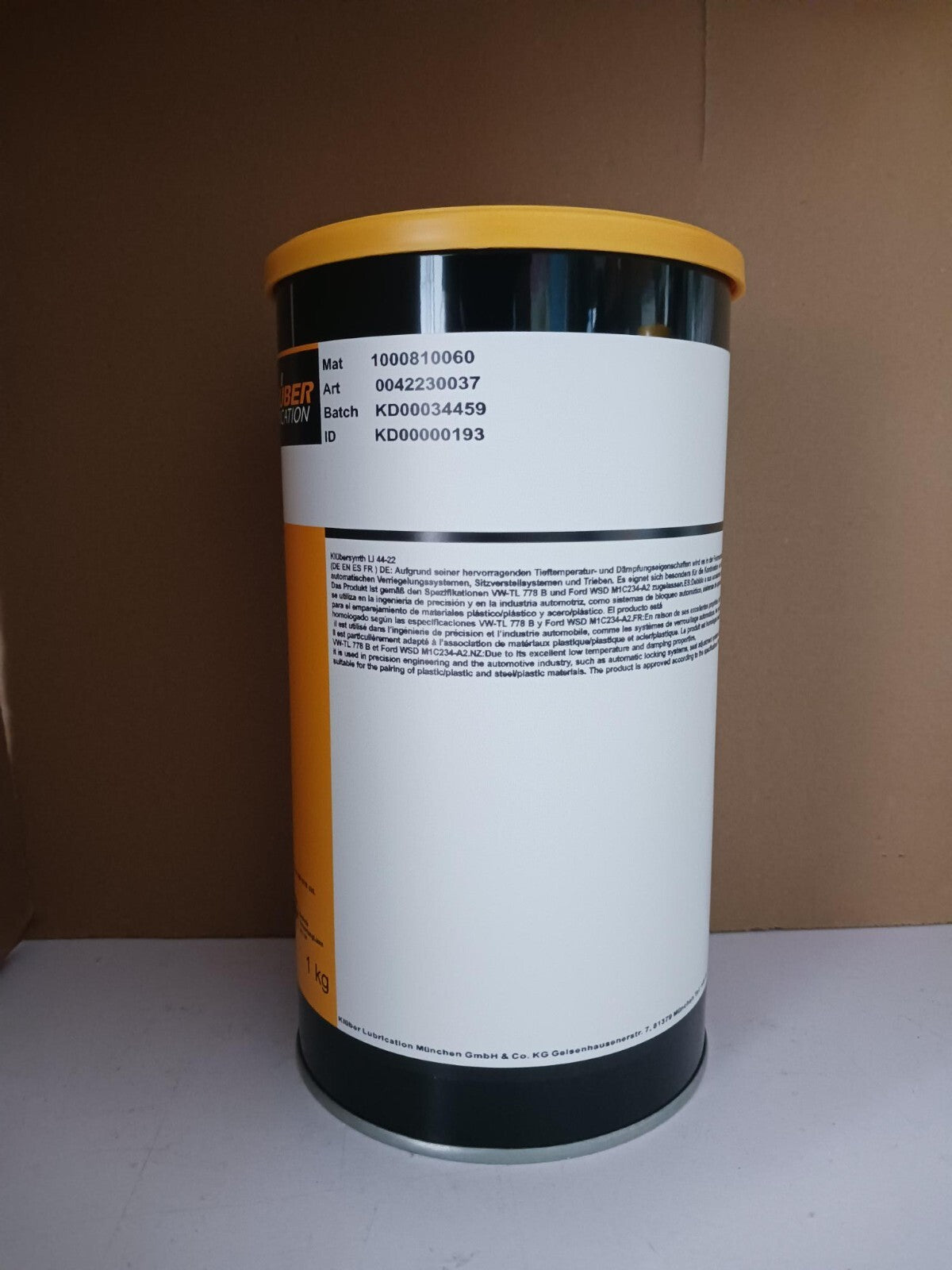 KLUBER Lubrication Klubersynth LI 44-22  1Kg (2.2 LB)  free ship