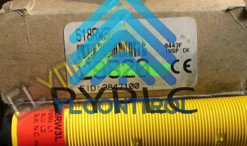 1PC For S18RW3L Photoelectric Switch