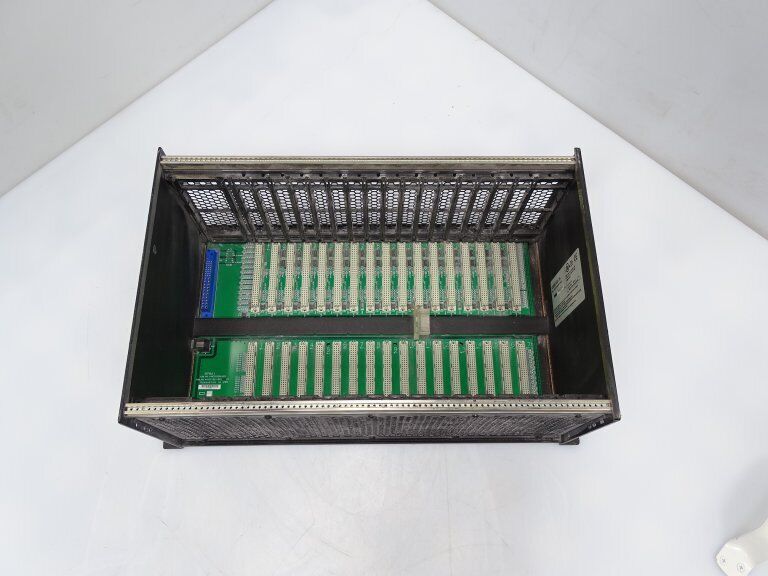 GE IC698CHS017B PLC RACK - GE