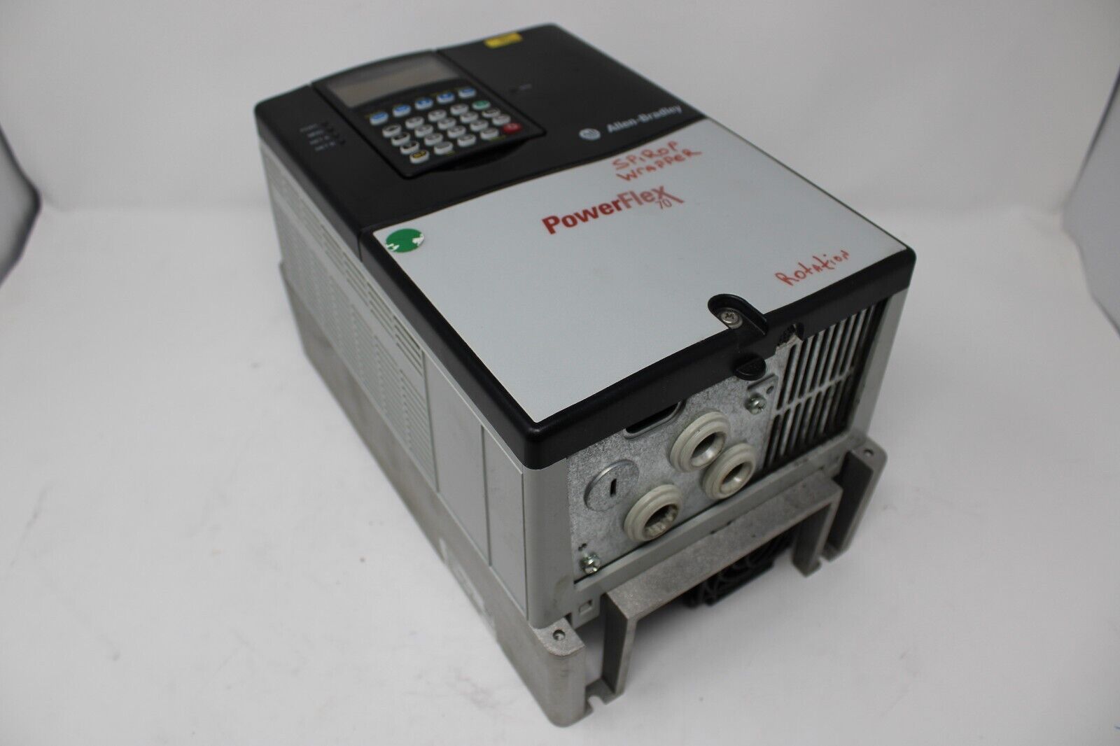 used Allen Bradley 20AD011A0AYNANC0 PowerFlex 70 - ALLEN BRADLEY