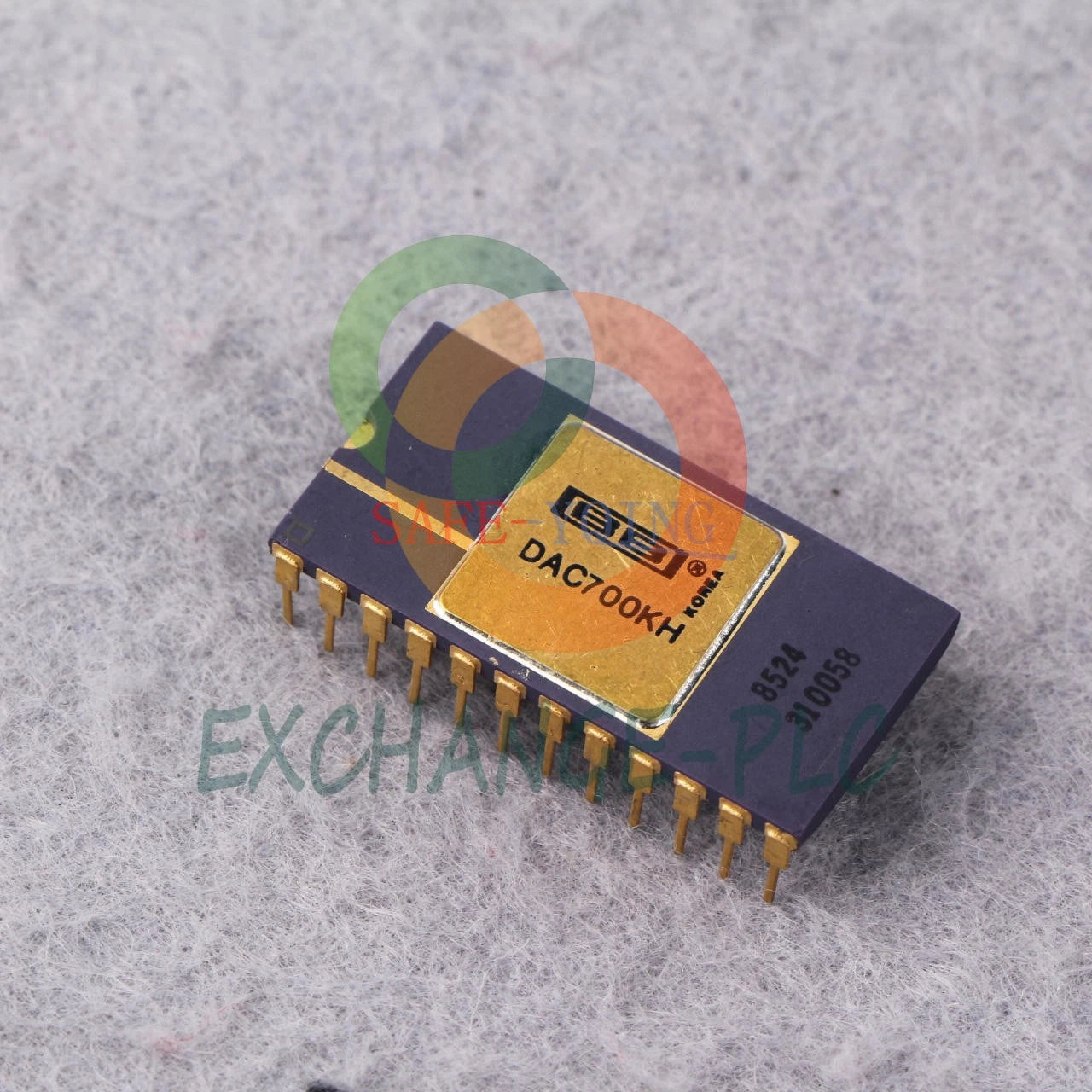 1PCS DAC700KH BB Encapsulation:DIP24 #EX