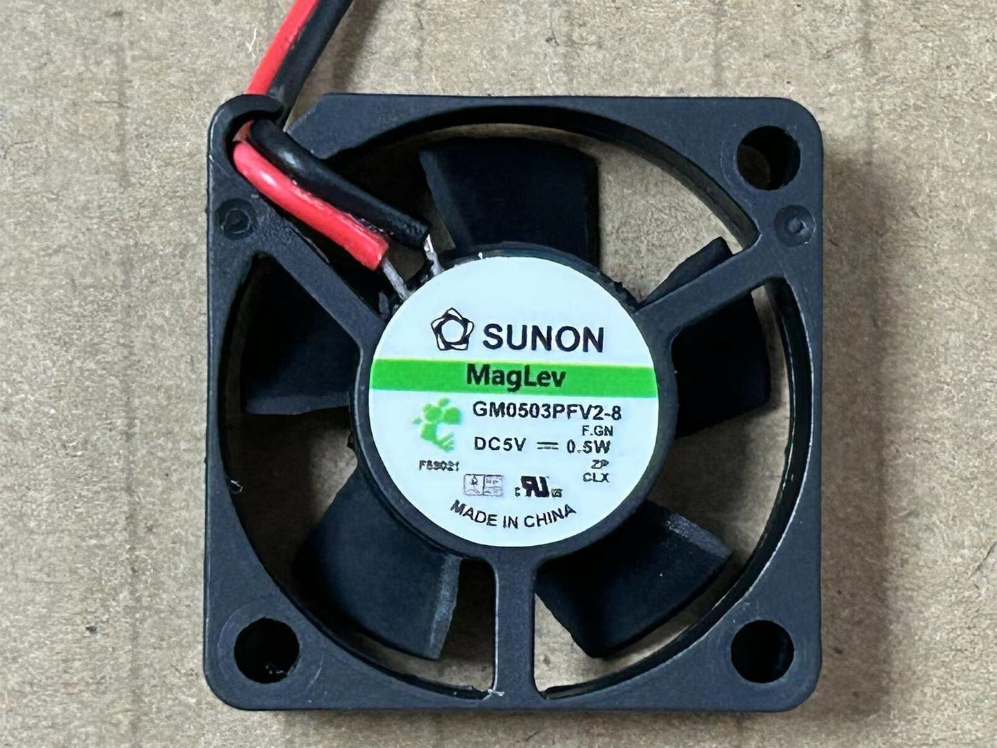 new Sunon 30mm x 10mm Fan 5V DC 2 Pin GM0503PFV2-8