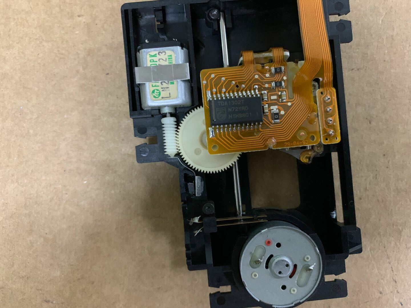 new 1pcs  Laser Lens Optical Pickup VAM-1204 CDM12.4 With Mechanism For Philips