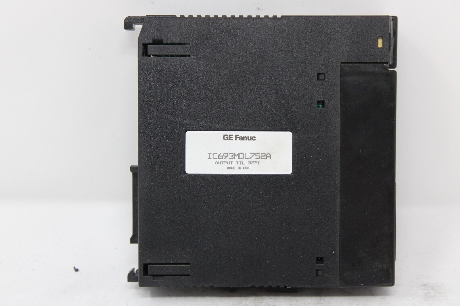 used GE Fanuc IC693MDL752A Output Module - GE FANUC