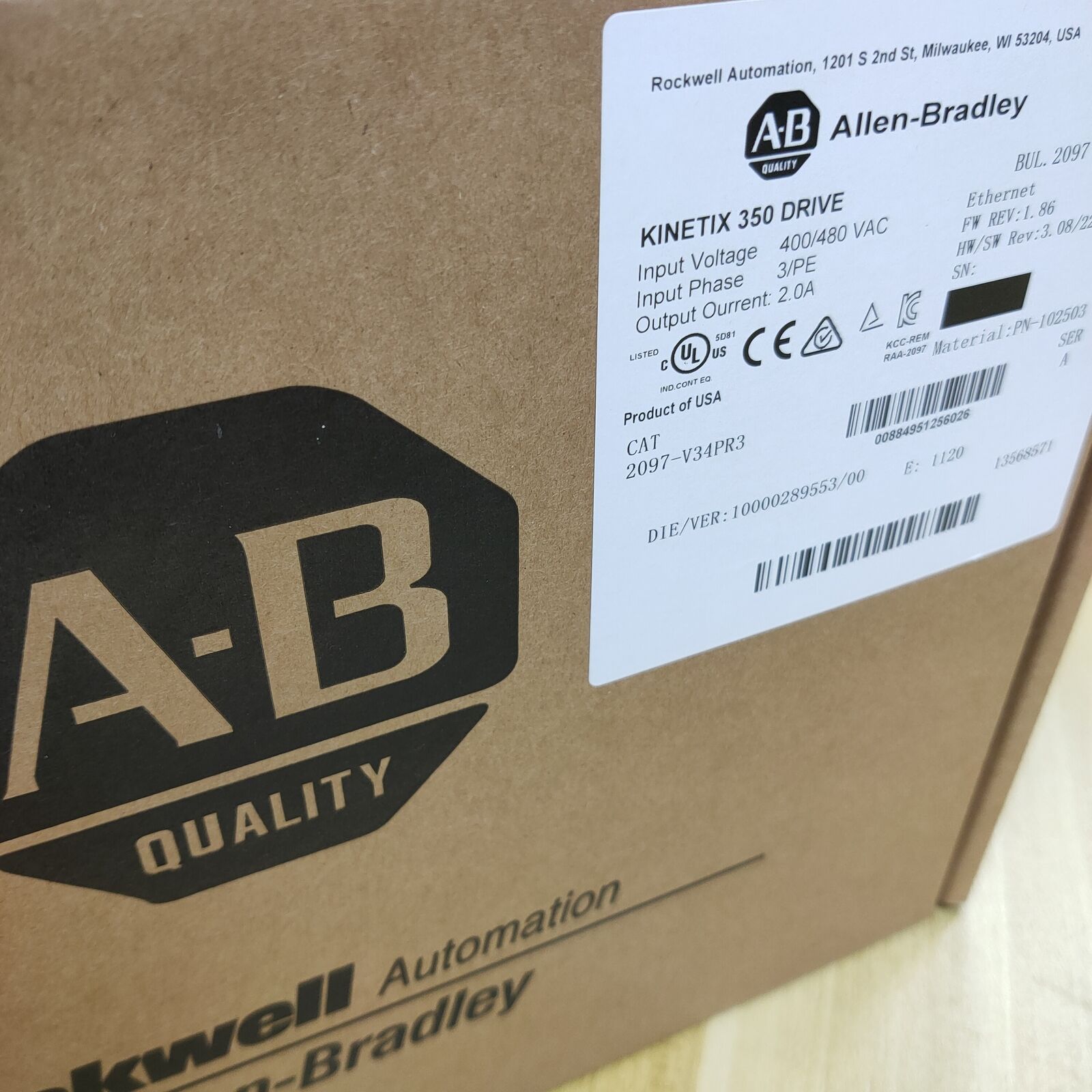 New Factory Sealed Kinetix 300 Servo Driver - Allen Bradley 2097V34PR3 - ALLEN BRADLEY