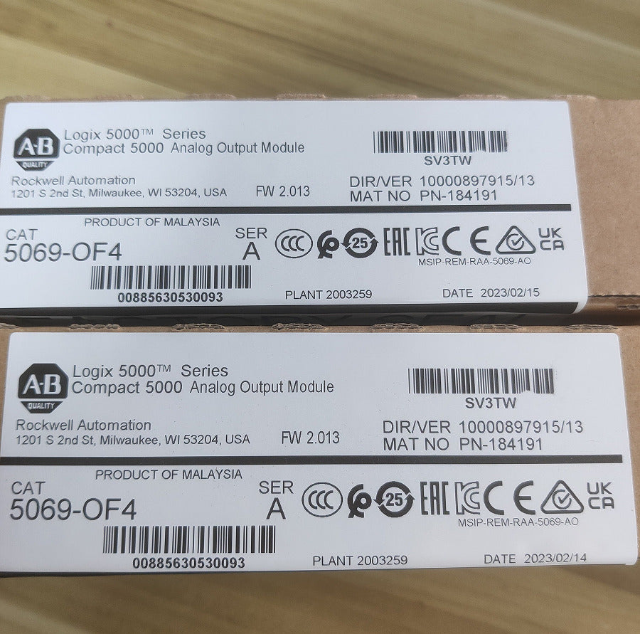 Allen-Bradley 5069-OF4 5000 Analog Output Module - ALLEN-BRADLEY
