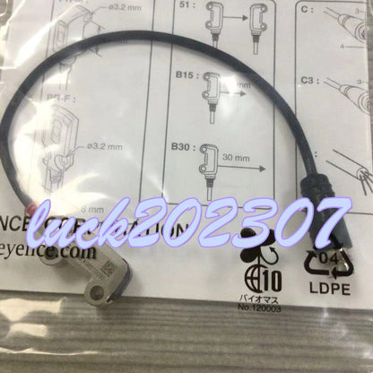 new 1PC KEYENCE PR-MB15CP Photoelectric sensor - KEYENCE