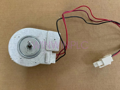 1x ZWF-02-4 DC12V 4W 2100RPM 50240401000Q for Refrigerator Fan Motor
