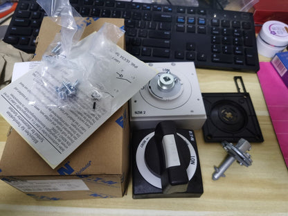 1PCS Eaton Moeller NZM2-XTVD-60 Rotary Handle - In Stock - EATON MOELLER