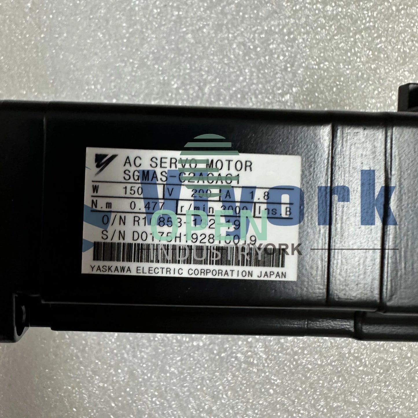 1PCS Yaskawa SGMAS-C2ACA61 AC SERVO MOTOR