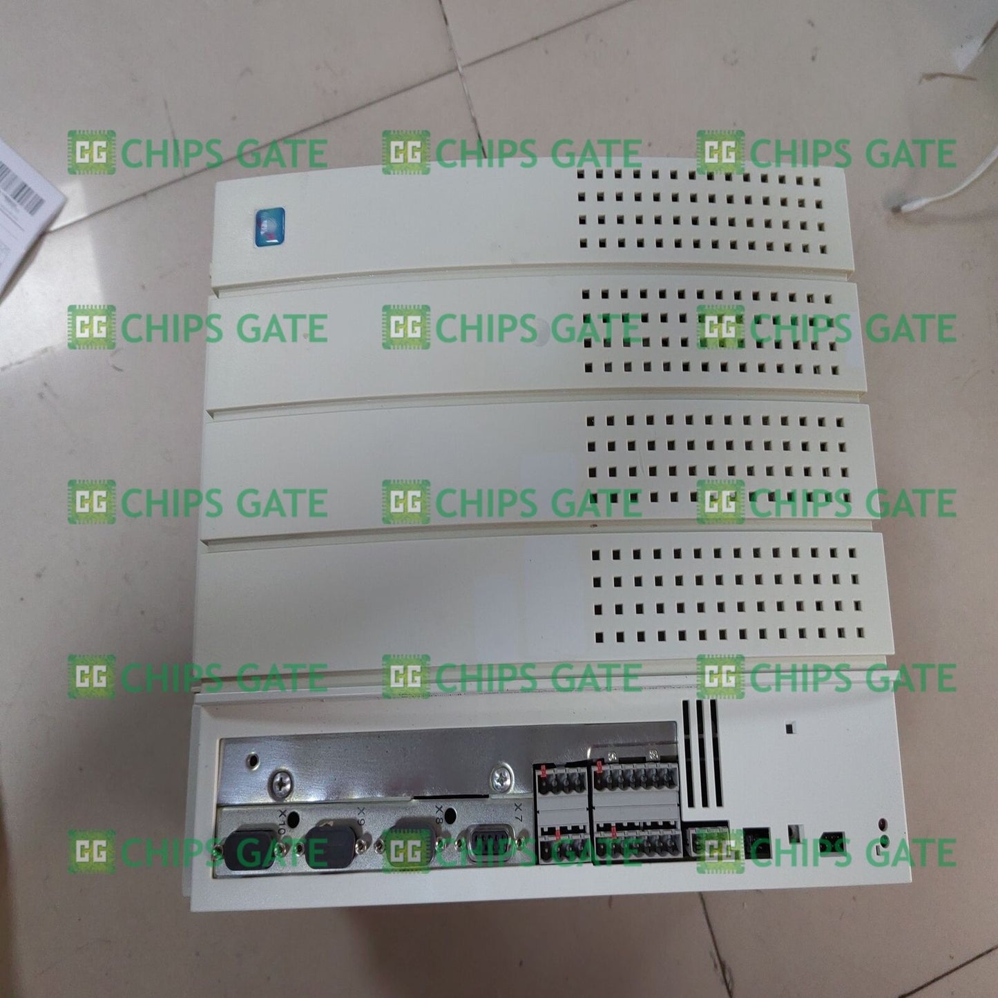 Lenze EVS9328-ES: Used, In Good Condition, Fast Ship - LENZE