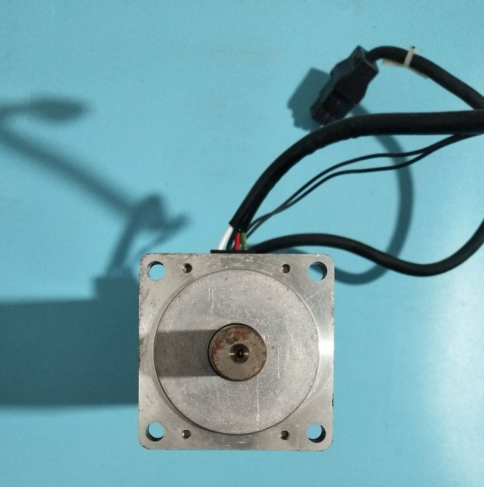 Used Mitsubishi Servo Motor HC-MFS43B – Tested and Reliable - MITSUBISHI