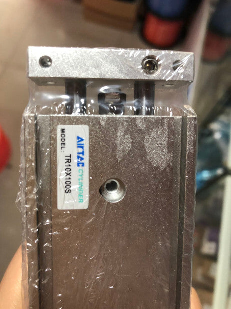 1PCS AirTAC TR10X100S Cylinder Free Shipping