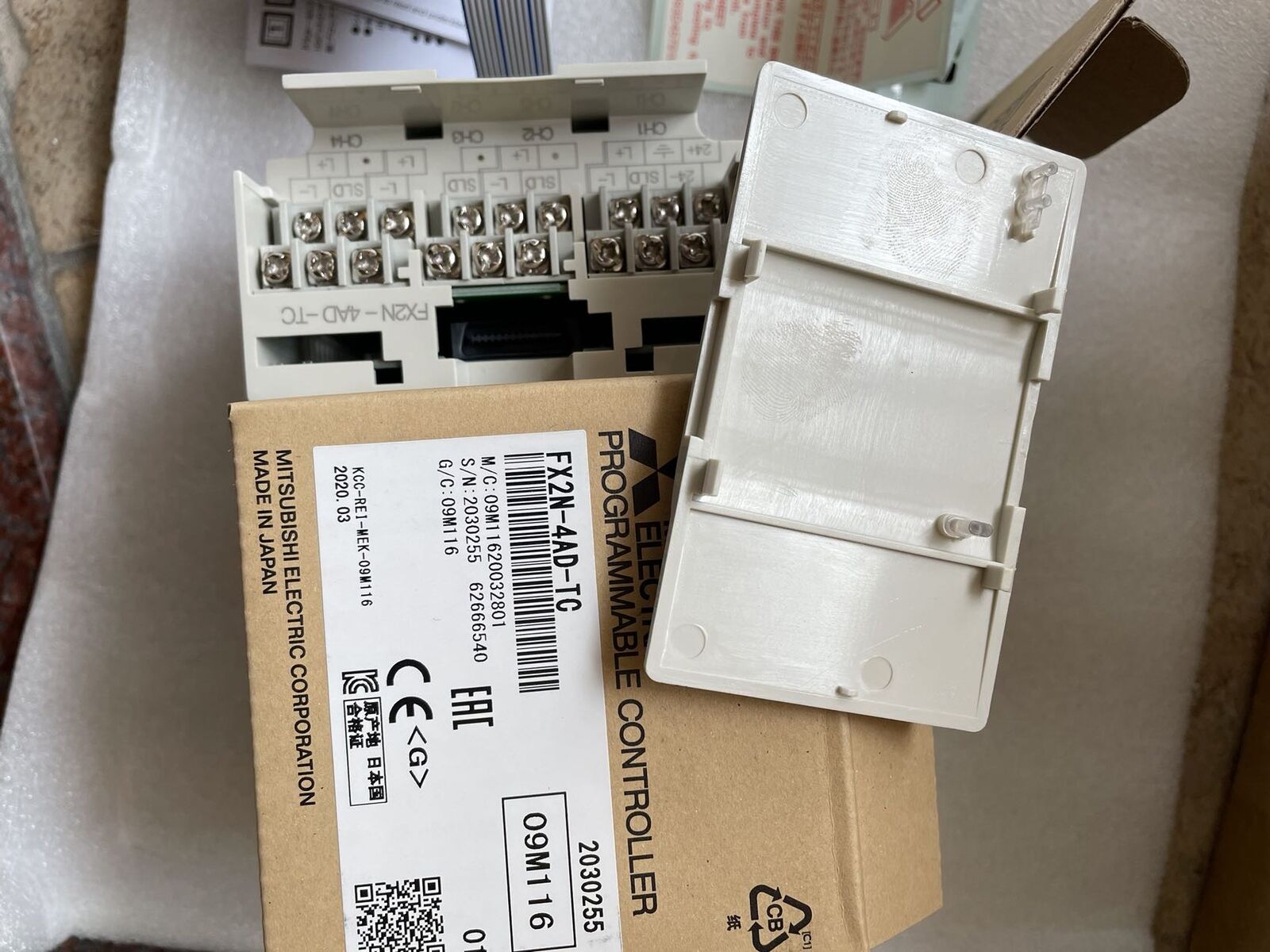new 1PC Mitsubishi FX2N-4AD-TC FX2N4ADTC - MITSUBISHI