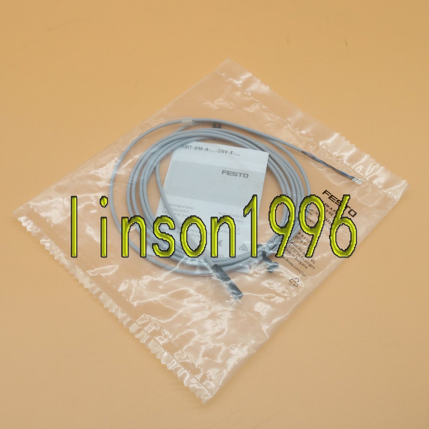 Festo SMT-8M-A-PS-24V-E-2.5-OE-574335 Magnetic switch spot stock - FESTO