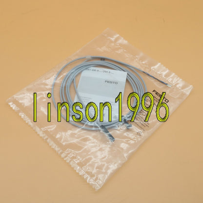 Festo SMT-8M-A-PS-24V-E-2.5-OE-574335 Magnetic switch spot stock - FESTO