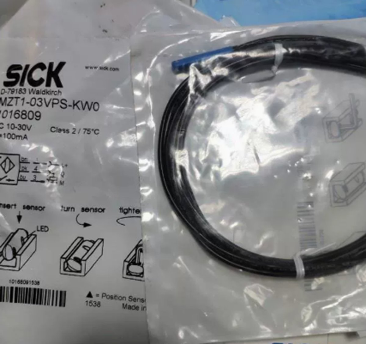 SICK MZT1-03VPS-KW0 Proximity Switch Sensor