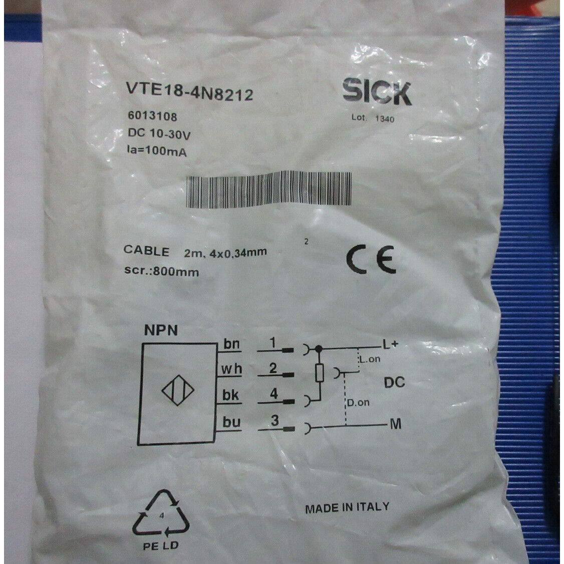 VTE18-4N8212: Professional Photoelectric Switch - SICK