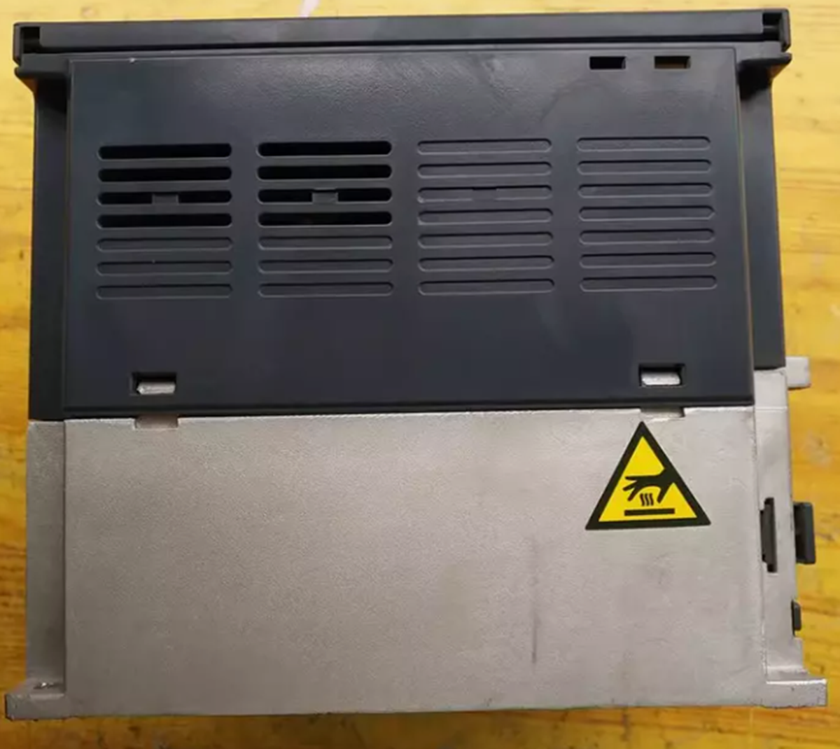 used Schneider ATV312HU40N4 Inverter 4KW 380V tested reliable energy solution - SCHNEIDER