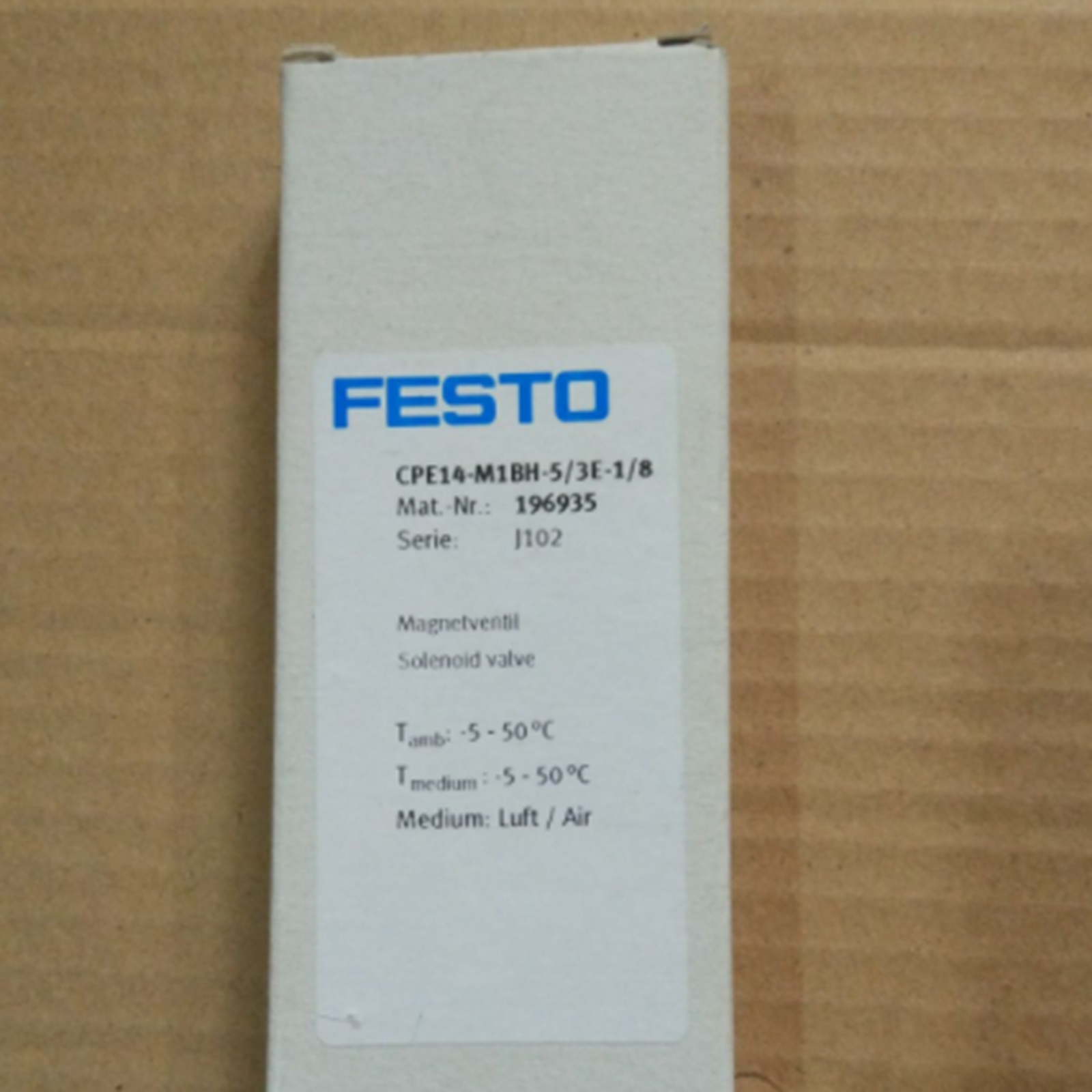 FESTO CPE14-M1BH-5/3E-1/8 196935 Solenoid Valve FESTO