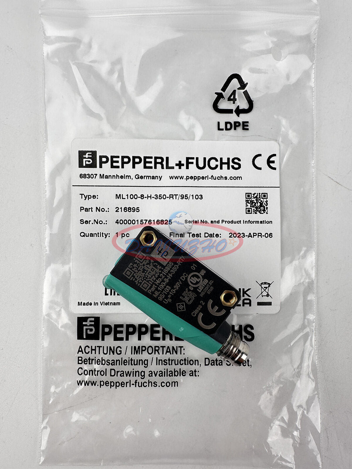 ONE PEPPERL+FUCHS BACKGROUND SUPPRESSION SENSOR 350MM ML100-8-H-350-RT - ONE PEPPERL+FUCHS