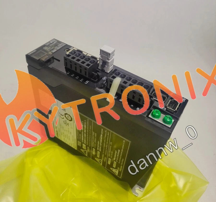 OMRON R88D-KN01H-ECT AC Servo Drive