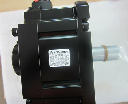 new Mitsubishi In Box Servo Motor HF-SP121 One year - MITSUBISHI