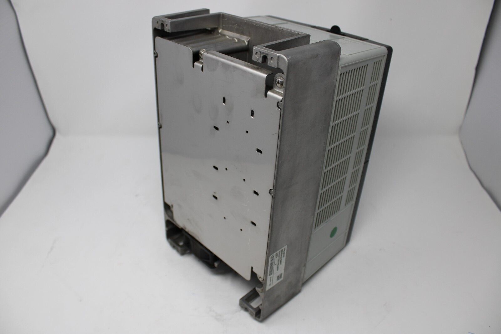 used Allen Bradley 20AC011A0AYNANNN PowerFlex 70 - ALLEN BRADLEY