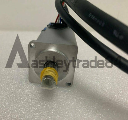 new 1PC  YASKAWA SJME-01AMC41-OY Servo Motors SJME01AMC41OY