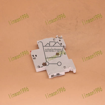 1piece ABB HK-11 circuit breaker Auxiliary Contact Free shipping