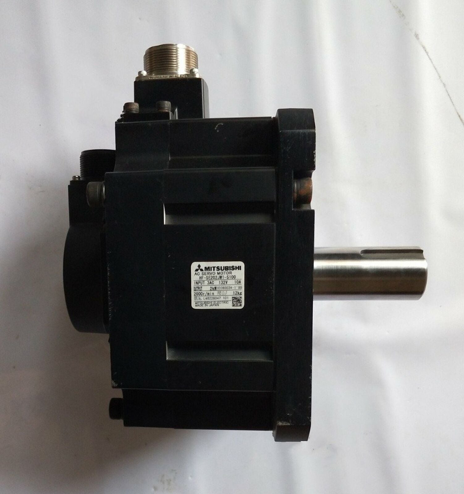 Mitsubishi servo motor HF-SE202JW1-S100 2KW - MITSUBISHI