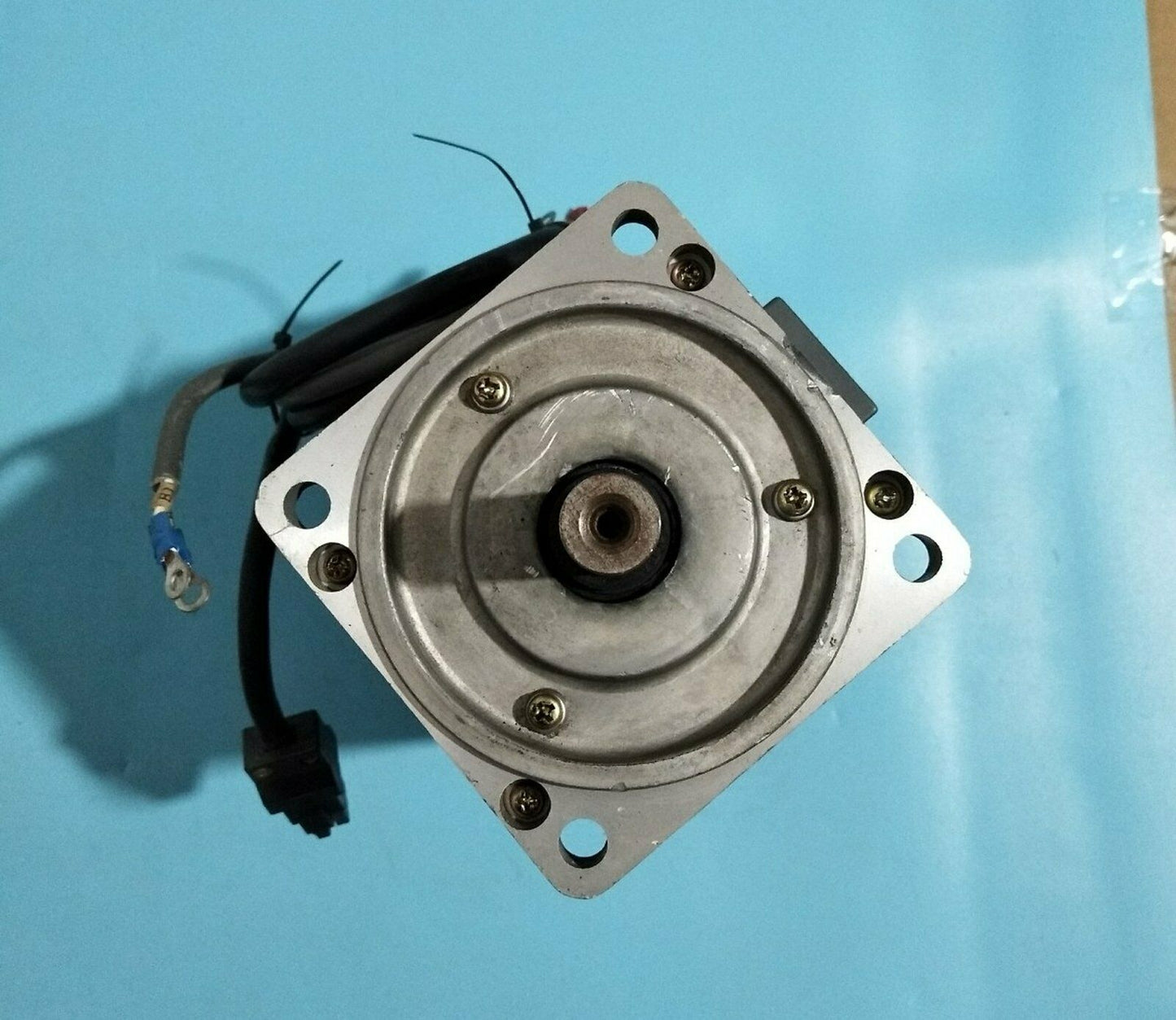 Used ONE Mitsubishi servo motor HA-FF43BW3 (400W), In Good Condition - MITSUBISHI