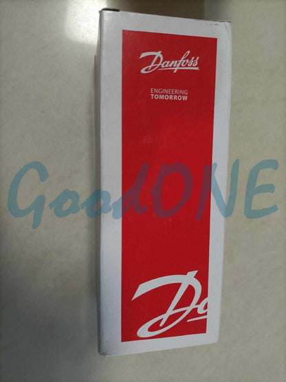 New Danfoss AKS33 060G2111 Pressure Transmitter Sensor - DANFOSS
