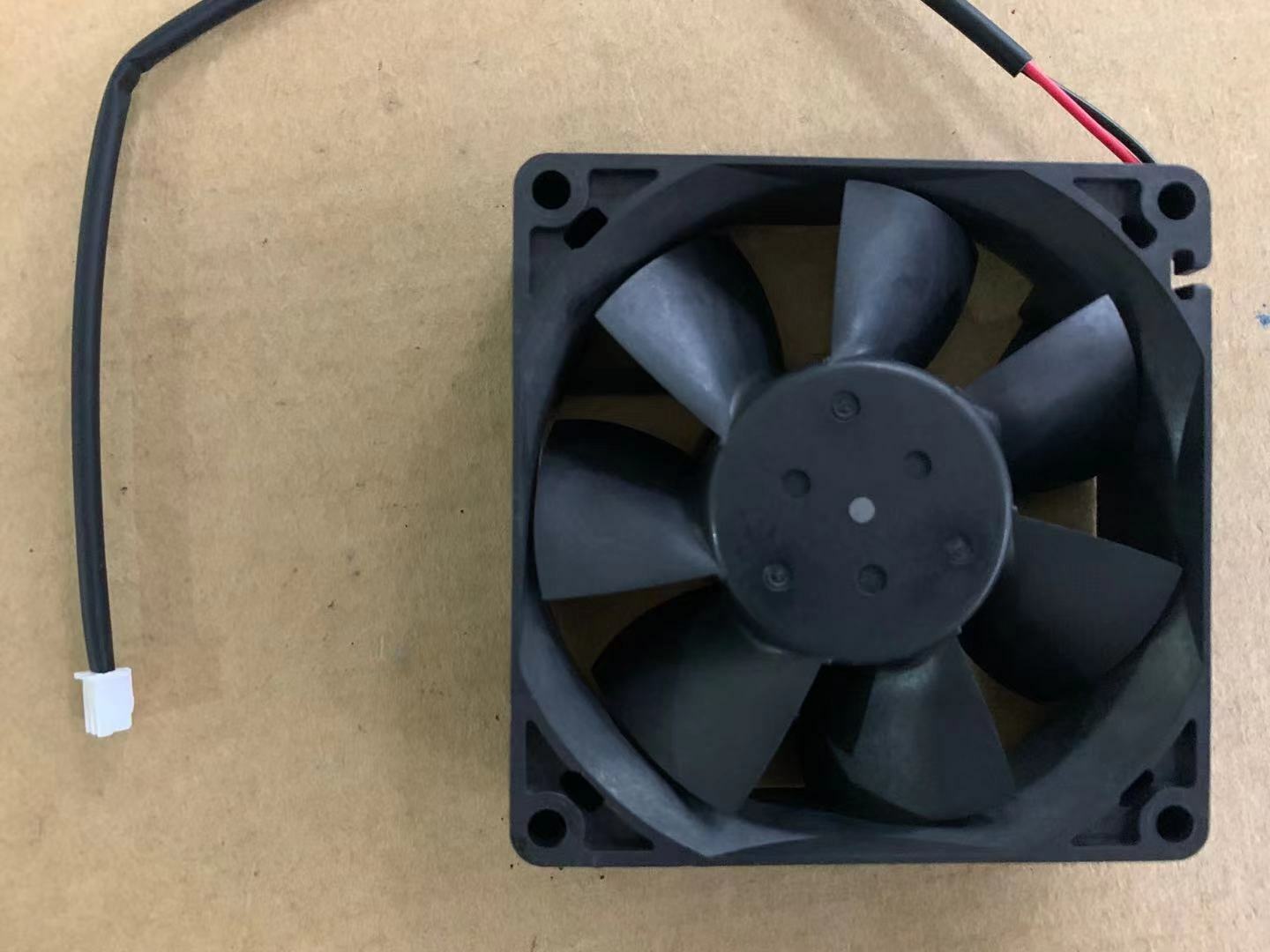 new Nidec TA300DC M33407-16 80*80*25mm DC 24V 0.18A 2-Lines Inverter Cooling Fan