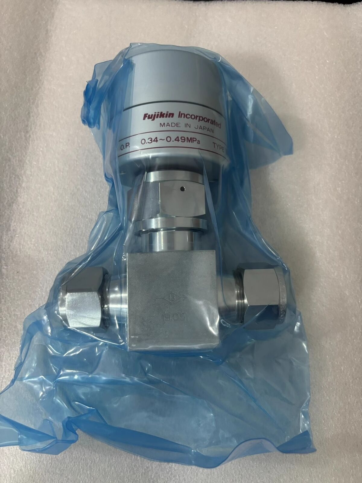 new 1pcs FUJIKIN Pneumatic Diaphragm Valve FPR-91-19.05 - FUJIKIN