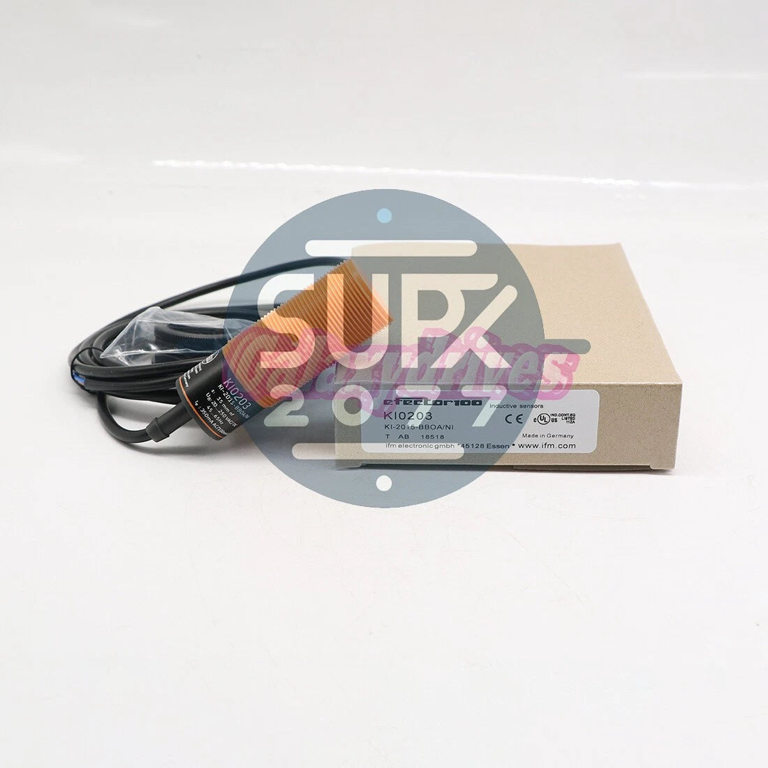 IFM KI0203 Capacitive Proximity Switch Sensor 15mm Range AC/DC M30 NC Output