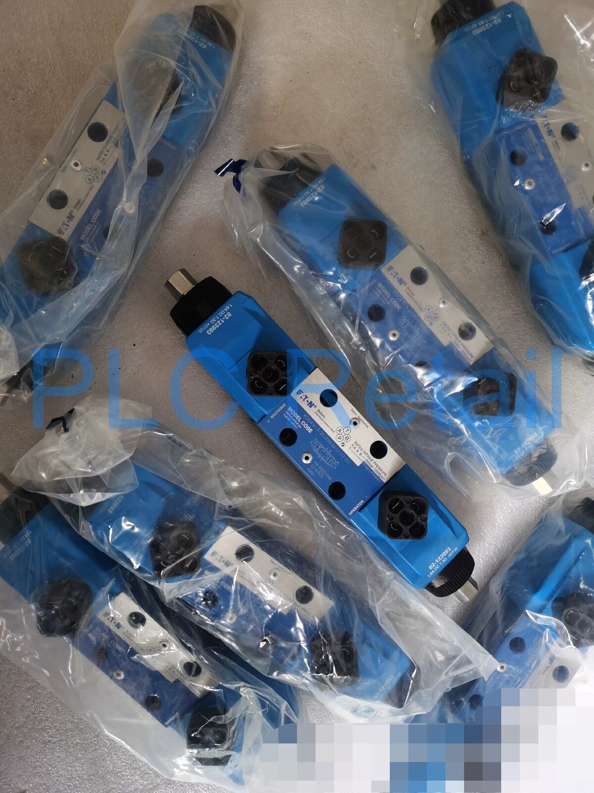 VICKERS Proportional hydraulic valve KDG4V-3-2C20N-M-U-H7-60 Fast delivery - VICKERS