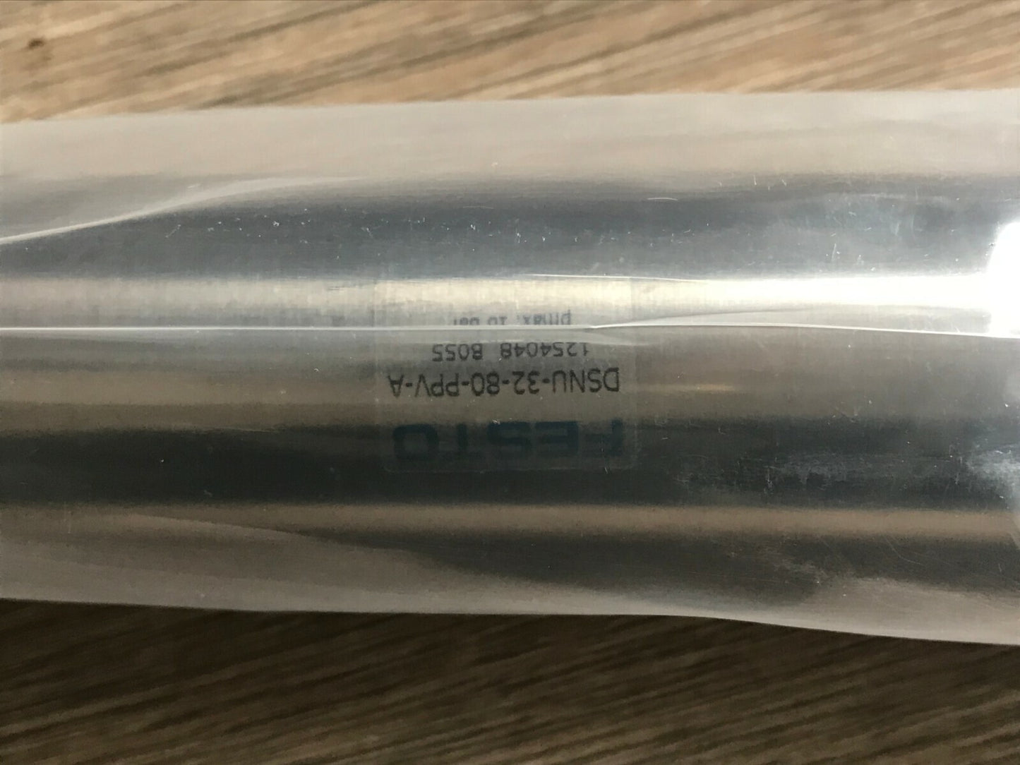 1PCS FESTO DSNU-32-80-PPV-A cylinder free shipping