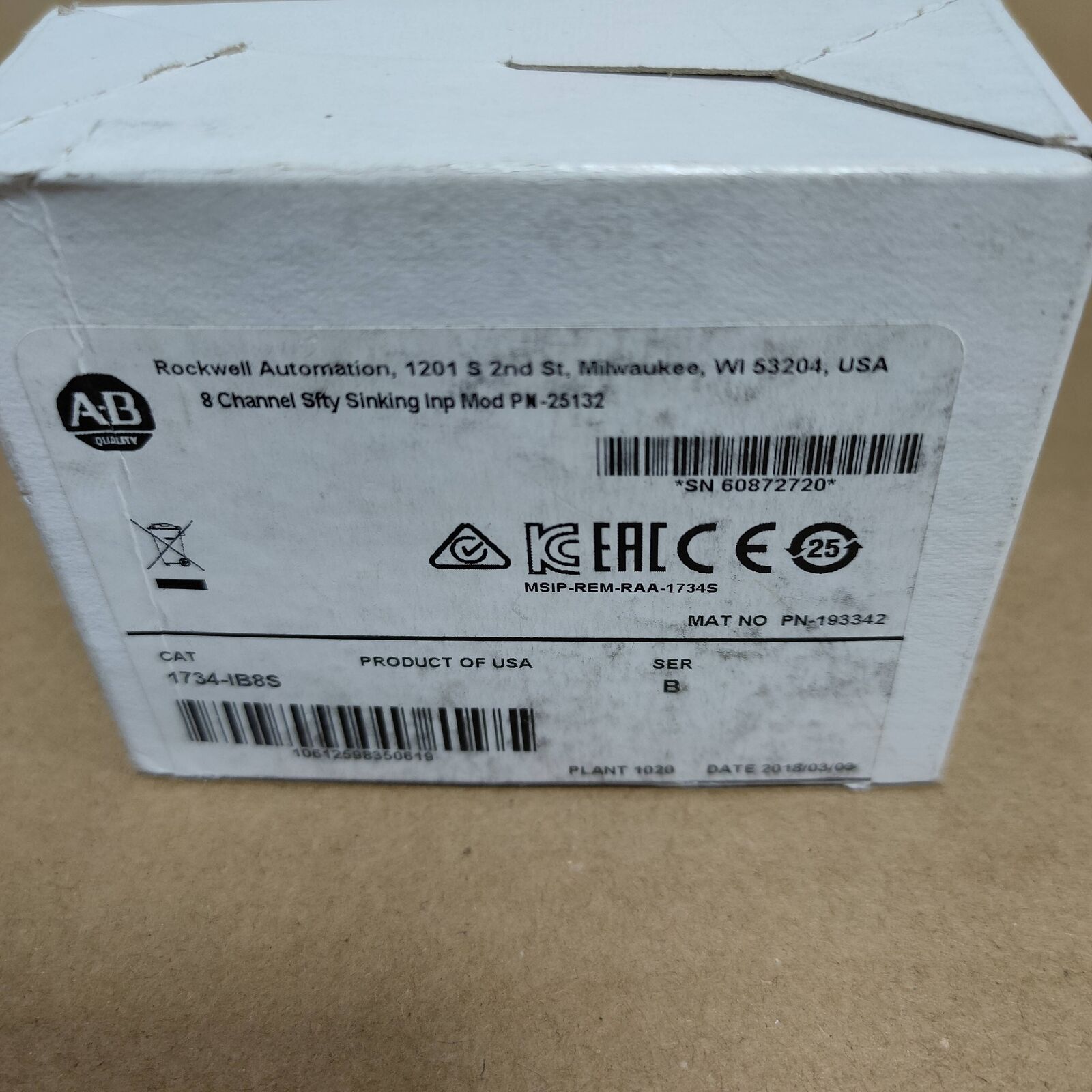 Allen-Bradley 1734-IB8S B Point 8 CH Digital Sink Safety Input Module - ALLEN-BRADLEY