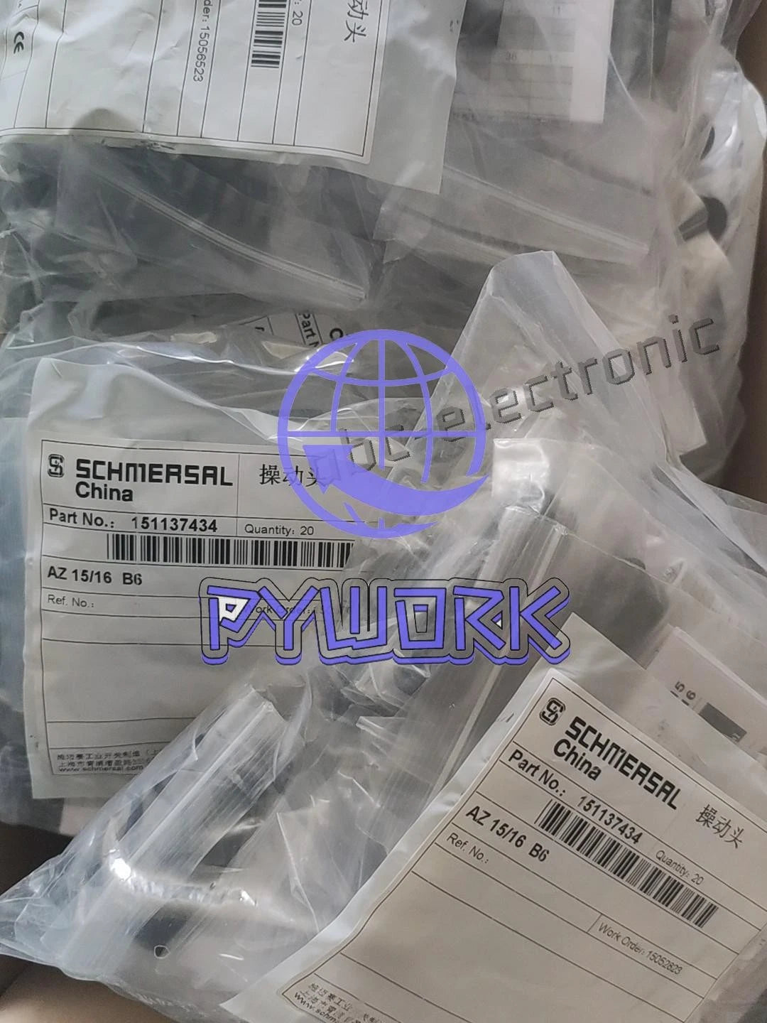 1PCS AZ15/16-B6 limit switch for schmersal