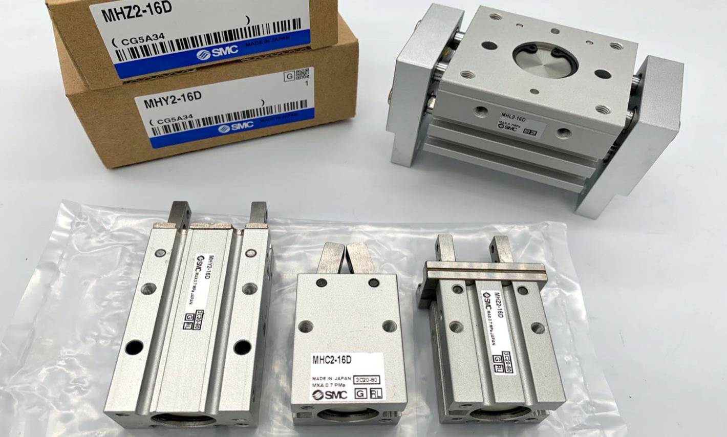 New SMC MHZ2-16D Cylinder - SMC