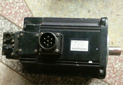 Yaskawa SGMRS-13A2A-YR11 Servo Motor - YASKAWA
