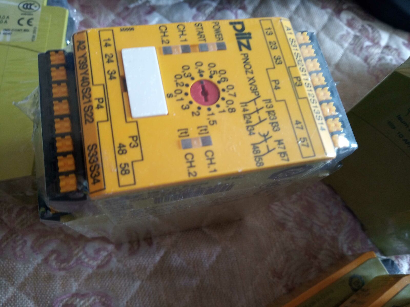new 1pc PNOZ XV3P 787512 PILZ - PNOZ