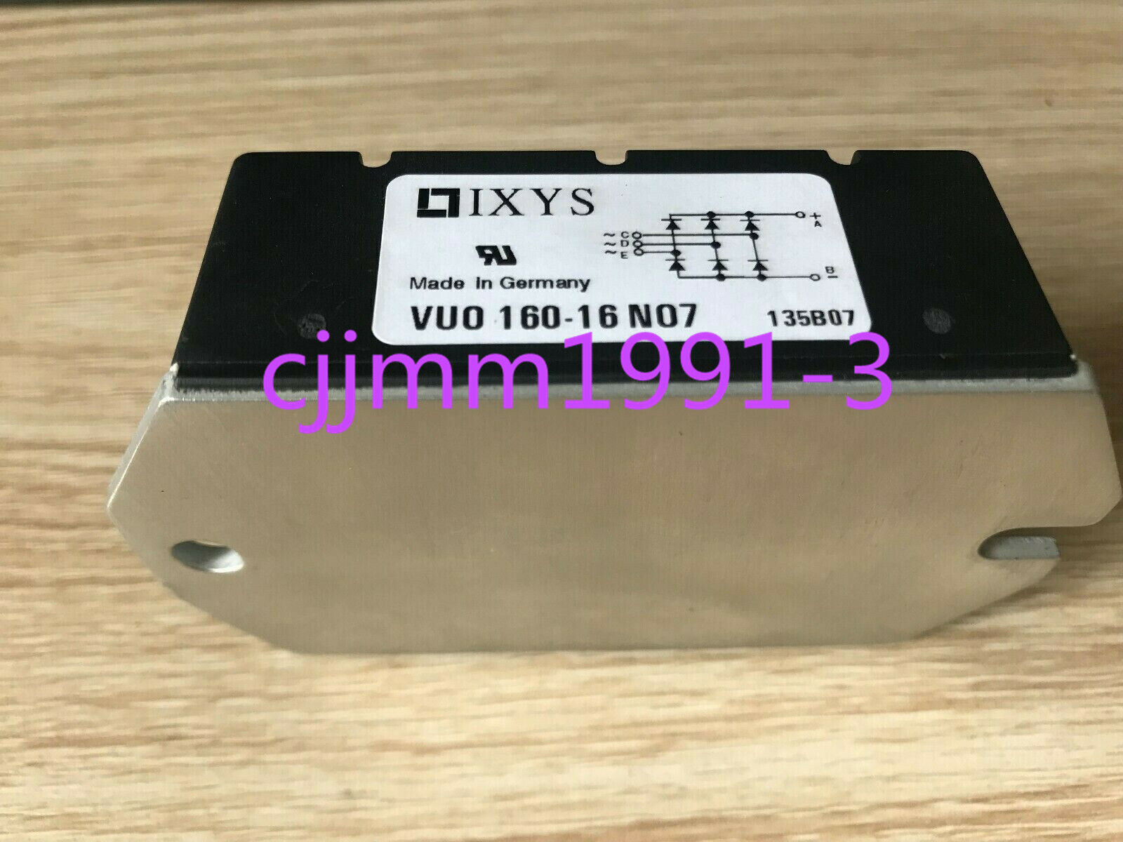 new 1PC IXYS VUO160-16NO7 VUO160-16N07 Module - IXYS