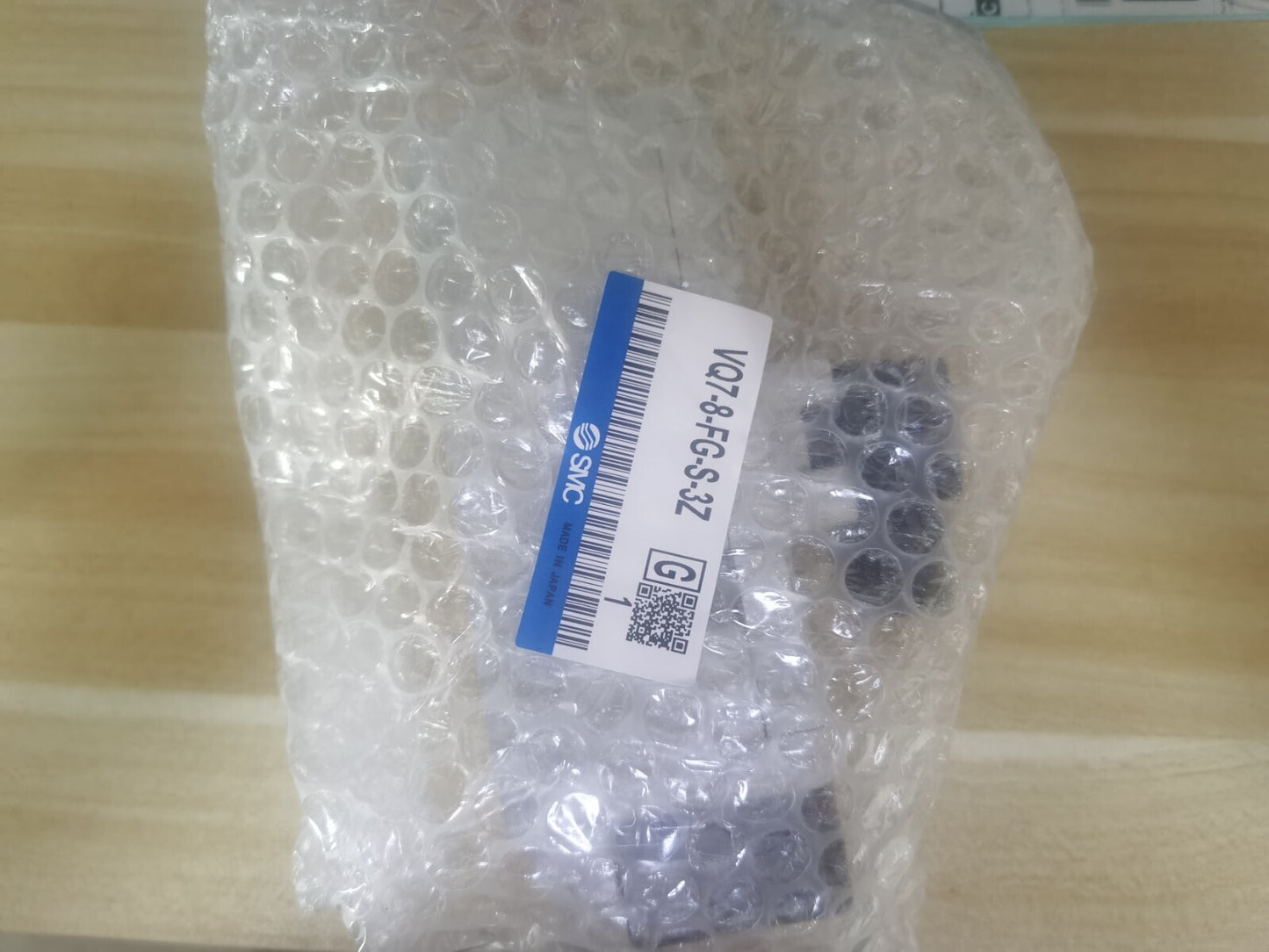 1PC SMC VQ7-8-FG-S-3Z Solenoid Valve