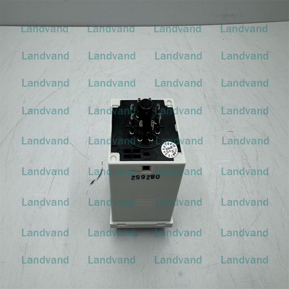 Allen Bradley 700-HRM12TA17 On-Delay Timing Relay 100-240VAC 100-125VDC #C