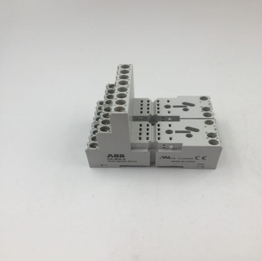 10PCS/1Box  ABB CR-M4LS 1SVR405651R3110 Socket In Box