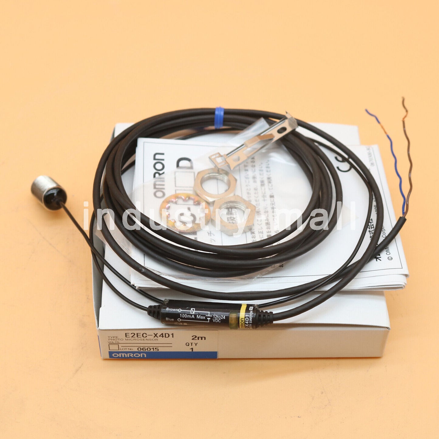 Omron Proximity Switch E2EC-X4D1 - OMRON