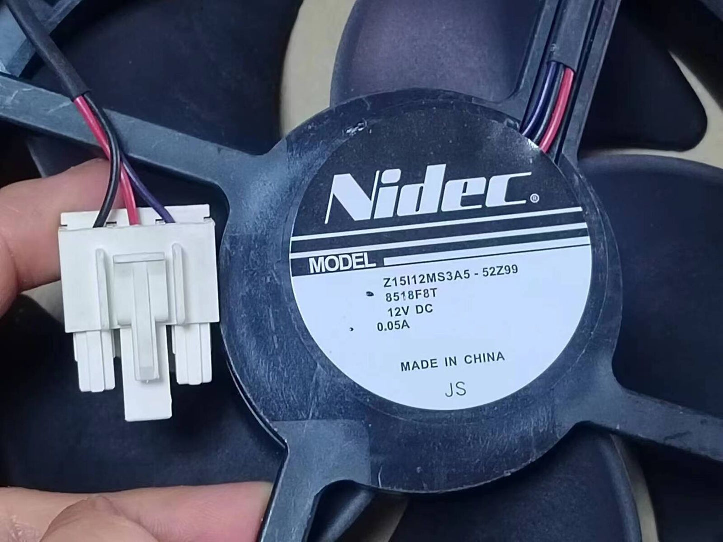 new 1PC Nidec Z15I12MS3A5-52Z99 15CM DC12V 0.05A refrigerator built-in cooling fan