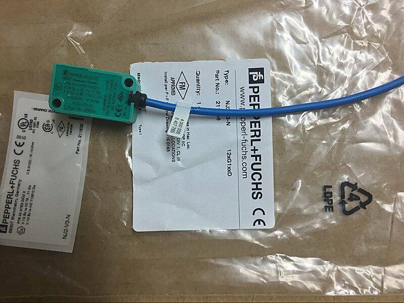 new ONE  Pepperl+Fuchs Proximity switch NJ2-V3-N